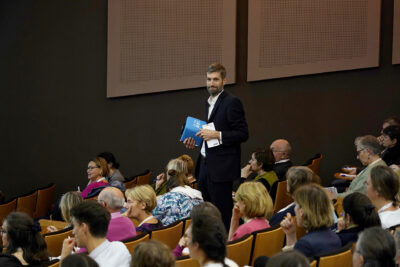 Agrandir l'image 2 sur 2, fenêtre modale