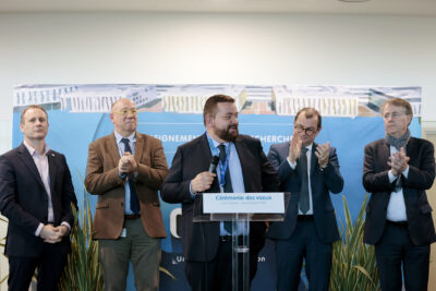 Agrandir l'image 1 sur 2, fenêtre modale